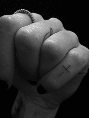 #cross #faith #tattoo #tattoodo #blackandgrey