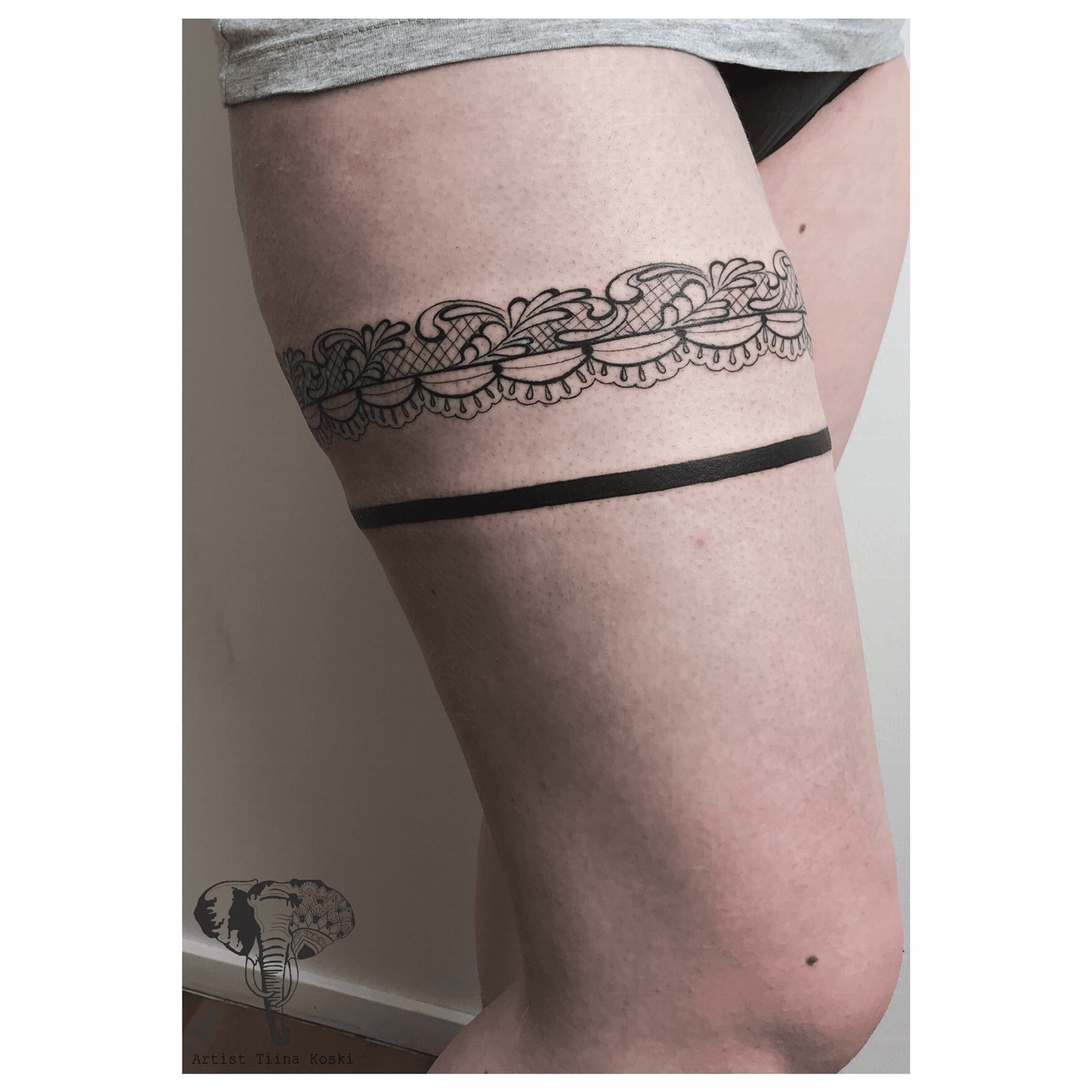 Most Charming Garter Belt Tattoo Ideas  What Does Garter Tattoo Mean