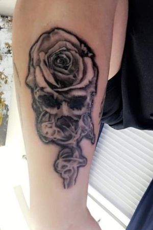 Forearm, black and gray #sullenart #tattoostyle 