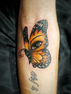 #butterfly #butterflytattoo #colorful #voodootatts #tattooing #tattoos #tatts #tattooideas #tattoodesign #neotrad #artwork #flash