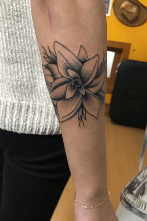 Blackwork #tattoo #tattoos #flowers #project #ink 