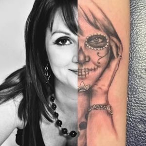Turned a guys mom into a day of the dead girl