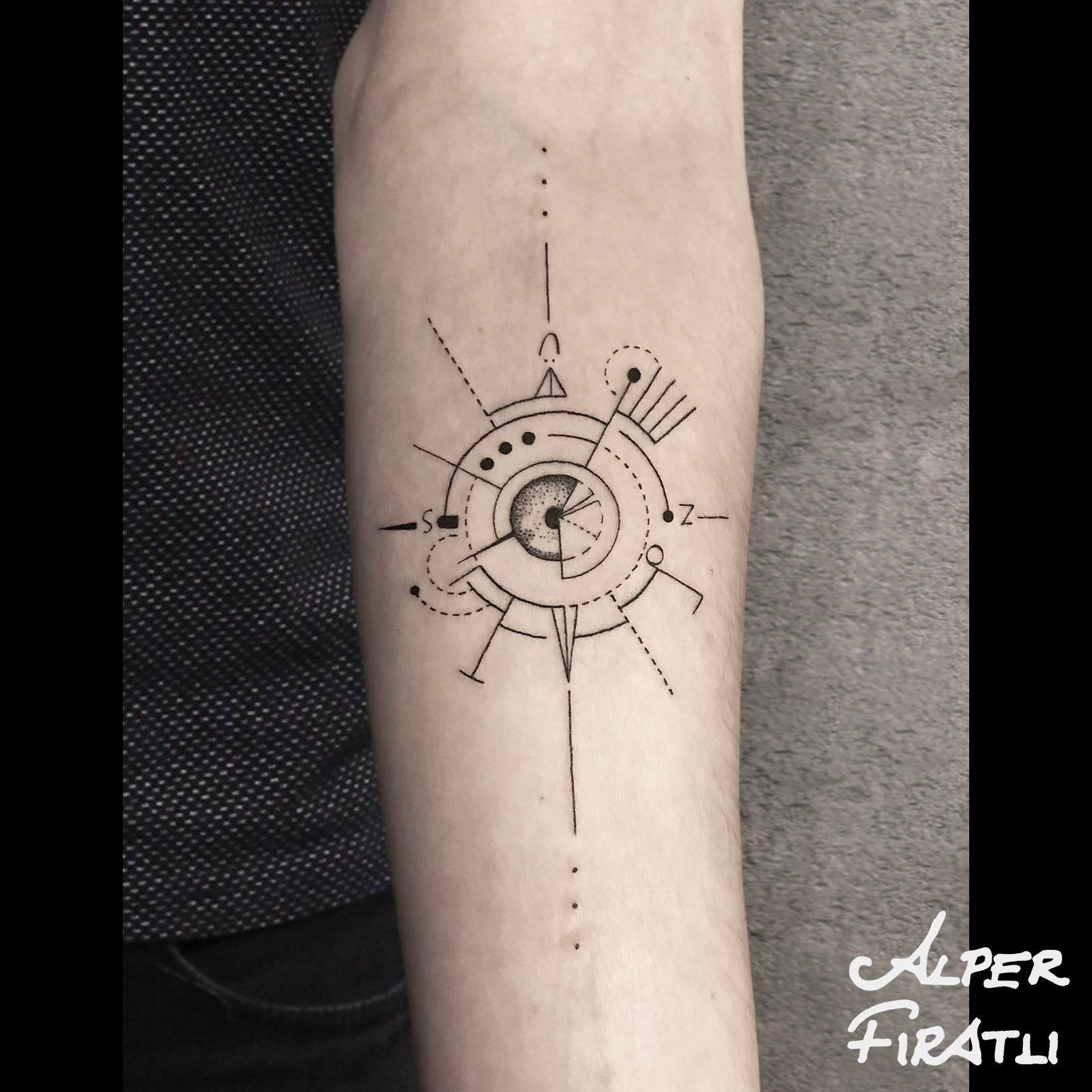 Compass Rose SemiPermanent Tattoo Lasts 12 weeks Painless and easy to  apply Organic ink Browse more or create your own  Inkbox   SemiPermanent Tattoos