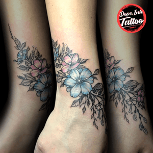Flower for my sister... #tattooart #tattooartist #inked #inkedgirl #flower #linework #CZechRepublic #color #dopeink