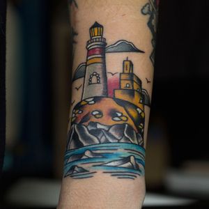 #tattoo #tattooartist #inkedfollowers #inked  #traditional #traditionaltattoos #lighthousetattoo #lighthouse #tattoos #dovme #dailytattoo #art #artist #tattooworkers #tattoolove #tattoosocial #tattoostyle #tattoolovers #tattooed #artist #tatts #tatuagem #tatuage #colored #colortattoos #tats