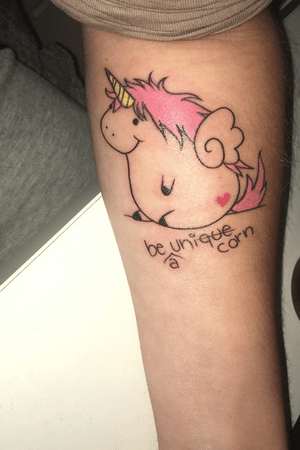 This is one of my fav tattooes i have :D i’m a huge unicorn fan, and this is def not the last one!