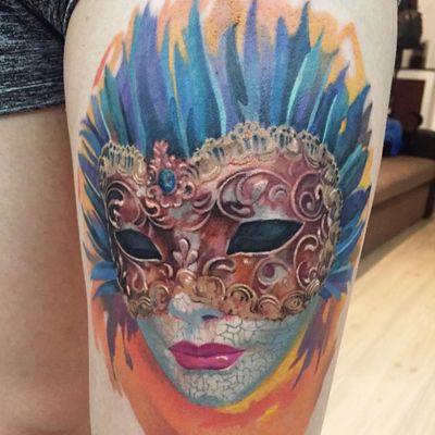 Tattoo by Alex Petcu #AlexPetcu #venetianmask #venetianmasktattoo #mardigras #carnival #brazil #neworleans #italy #2019 #masktattoo #mask #color