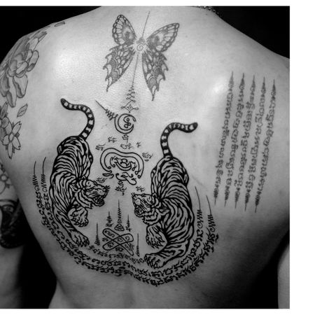 Flash tattoo