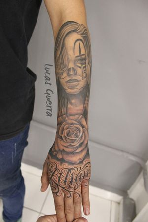 Starting a this sleeve, chicano style . Começando esse fechamento de braço. Estilo chicano. --------------------------------------------------------------------- #tattoo #tatuagem #tatuador #arte #tatuagemrealista #inked #blackandgrey #chicano #lettering #blackangreytattoo #realismtattoo #saopaulo #tatuagemrealismo #lucasguerraart #lucasguerratattoo ---------------------------------------------------------------------
