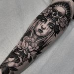 Tattoo by Gina Ilczyszyn #GinaIlczyszyn #ladyheadtattoos #ladyheadtattoo #ladyhead #lady #portrait #woman #beauty #blackandgrey #neotraditional #flower #floral #hand #tears #virginmary #skull
