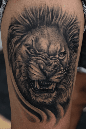 Healed lion on thigh #lion #liontattoo #animalportrait #portrait  #healed 