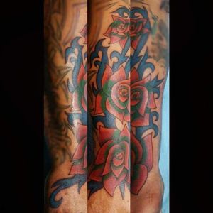 Roses tribal color tradicional multicolor tattoos