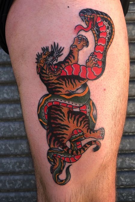Flash tattoo