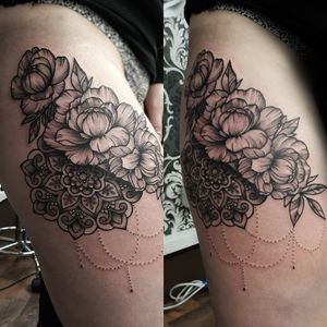 Sorry guys I didn't share anything last days but I have limited access to Internet :( I would like to present you mandala with peonies I've done few days ago ;) Feel free to share ;) #dktattoos #dagmara #kokocinska #coventry #coventrytattoo #coventrytattooartist #coventrytattoostudio #emeraldink #emeraldinkltd #dagmarakokocinska #mandala #mandalatattoo #peonies #peoniestattoo #tattoo #tattoos #tattooideas #tatt #tattooist #tattooshop #tattooedgirl #tattooforgirls #killerbee #immortalinnovations #sabre #pantheraink