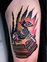 Tattoo by Tayri Rodriguez #TayriRodriguez #besttattoos #favoritetattoos #uniquetattoos #specialtattoos #tattoosformen #tattoosforwomen #books #cat #monster #yokai #demon #fire