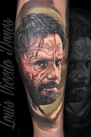Rick, Walking dead ! Done by Louis Vicedo Dones      Atelier 22 tattoo , sponsored by Shadink tattoo ink.  #tattooart #colorful #realism #atelier22tattoo #WalkingDead #22corp