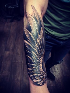 1000 and 1-if you know what I mean #saturday #wing #wingtattoo #tattoo #armtattoo #inkjecta #sleeveinprogress 