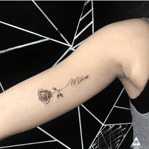 Contatos: 55.11.9.9377-6985E-mail: ericskavinsk@gmail.com.#ericskavinsktattoo #delicatetattoo #tatuagemdelicada #flowertattoo #tattooflor #finelinetattoo #mothertattoo #tattoomae #inked #tatuagemrosa #rosetattoo #alphavilleearredores #tattoodoapp #tattoodobr #tattsketches #drawing2me #drawing4tattoo #tattoo2me #011 #saopaulo #tatuagem #girl #instagram #like4likes #follow4followback
