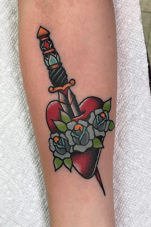 Simple lil traditional dagger and immaculate heart on forearm