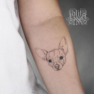 Tattoo by Laura J aka Lolita Lolita #LauraJ #LolitaLolita #LolitaInk #cutetattoos #cutetattoo #cute #dog #Chihuahua #petportrait #illustrative #linework #fineline