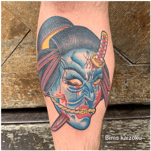Craaaack pas de trahison ☠️ #bims #bimskaizoku #bimstattoo #paris #paname #paristattoo #tatouage #namakubi #geisha #color #tattoo #tatt #tattoos #tatts #tatto #tattooed #tattooer #tattrx #tattos #tatted #tattooist #tattoostyle #tattoodo #tattooing #tattoolife #tattoooftheday #japanesetattoo #tattoed #blood 