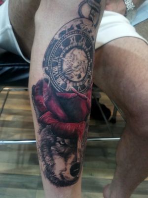 in progress with this new project! this will go 360° around his leg. inkspacestudio #tattooindia #tattooartistnewdelhi #tattooartistdelhi #tattooartisthkv #tattoostudionewdelhi #tattoostudioindia #guestspotindia #guestspotnewdelhi