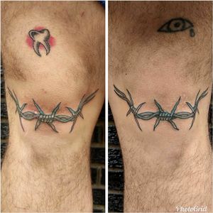 Chrome barbed wire#tattoo #colortattoo #barbedwire #kneecap #athensga 