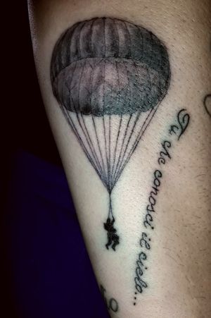 #parachute #soldier #Black 