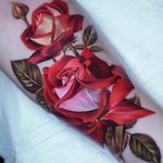 Red roses by Rostra #floraltattoo #floral #roses #RoseTattoos #rose #redroses #realistictattoo #realism #realistic #real #colorful #colortattoo #colored #redandgreen #redink #shine #flowers #flowertattoo #flower #amazingink #beautiful #beauty #flowerpower #sogorgeous #GorgeousTattoo #amazingtattoo #stunning #realistictattoos 