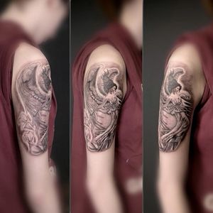 Love to do this kind of tattoos... #angel #blackandgrey #belguim #belgiumartist #tat2 #tattooartist #tattoo2me #tattoolovers #tattooaddict #angeltattoo #AngelTattooArtOnSkin #inkjecta #ezcartridges #radiantcolorsink 