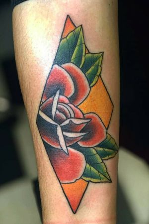 Neo traditional rhombus and flower Rose tattoo from Valentines day.Thank you for letting me do such cool tattoos .Dogfather tattoo co120 j st. Fremont CA 94536.........#niles #fremont #tattooartist #skulltattoo #traditionaltattoo #death #piercing #bayarea #bayareaartist #art #rose #solidink #traditionalrose #neotraditionalrosetattoo #sketch #trapxart #hayward #checotattoos #valentinesday