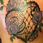  Lace heart and roses