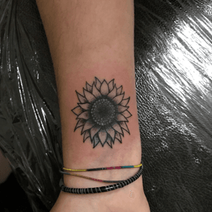 Sun flower #tattoo #tattoos #sunflowertattoo #Black #blackwork