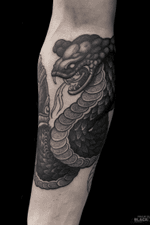  Started new sleeve. The dead warrior and the serpent are ready. Valkyrie is then added to the shoulder. All the way I love. Who are interested in such subjects, write to Direct. . ▪️@gusarov_tattoo ▪️gusarov@blackout.tattoo ▪️https://vk.com/mjollnirtattoo14 ▪️+79819837188 WhatsApp