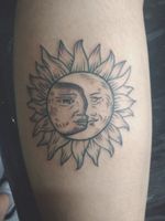 Sol y luna #la_casa #Dagón_Tattoo_Studio #Tintas_galaxy_ink #artista_Erlan_Guevara_M #Facebook_@dagon.tattoos #instagram_Dagon.tattoo.studio Contactos al 75910300 CBBA BOLIVIA.