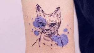 Tattoo by Nanal #Nanaltattoo #naturetattoo #nature #animal #plants #environment #cat #kitty #petportrait #illustrative @watercolor