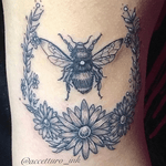 Honeybee #fineline #bee #honeybee #floral #blackAndWhite #illustrative #illustration 