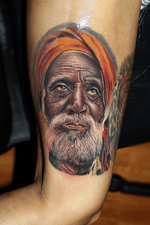 Sad old #ink #indian #portrait #tattoo #tattooart #tattooartist #AlanRamireztattooartist #realism 
