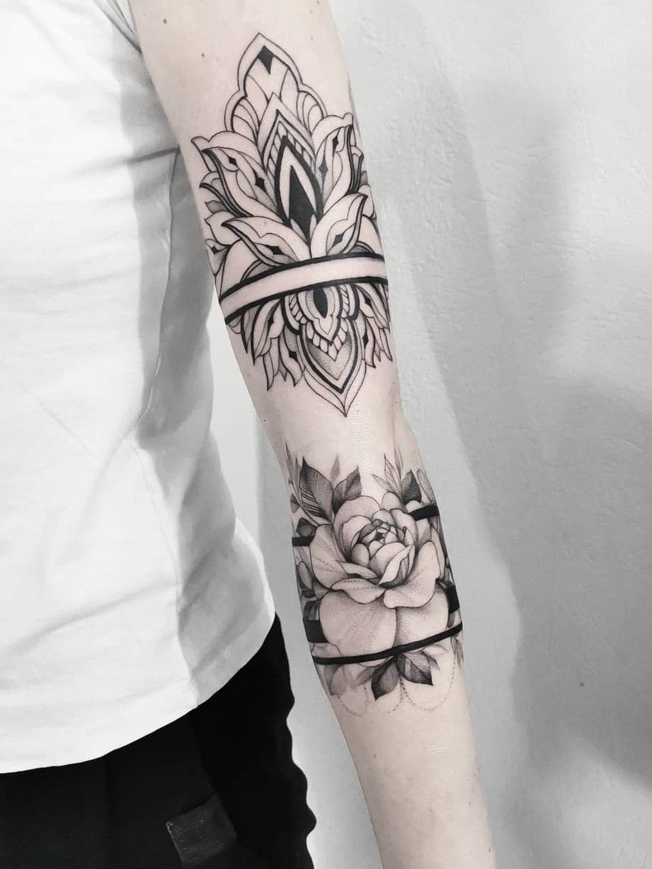 FLORA  FAUNA sleeve finally finished Pictures taken directly after the  last session so the fresh blacks are a bit stronger  by Florian Karg  Vicious Circle Tattoo Germany  rtattoos