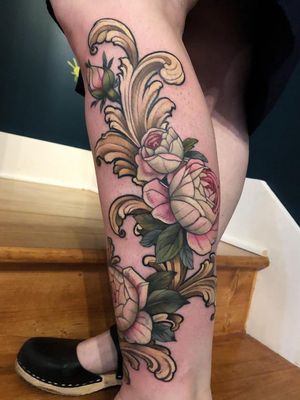 Tattoo by Alice Kendall of Wonderland PDX #AliceKendall #Wonderland #Portland #color #nature #biological #flower #floral #plant #plantlife #ecology #biologicalillustration #illustrative #botanicalillustration