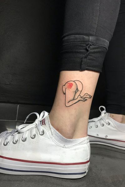 🔥 #handpoke #tattoo #selftattoo #unicorn #stickandpoke #goodvibesonly #dnestetujem #parloiruk #olomouc #ink #tattoodo #ignorantstyletattoo #handpoketattoo #unicorntattoo