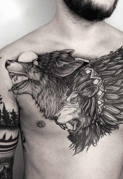 #wolf #lion #chesttattoo #bigtattoo #blackworktattoo #graphictattoo #dotwork 