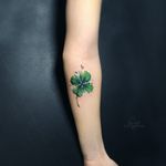 Tattoo by Vlad Tokmenin #VladTokmenin #StPatricksDaytattoos #StPatricksDay #holidaytattoo #clover #fourleafedclover #green #plant #leaf #watercolor