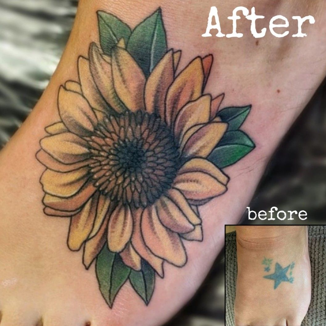 40 stylish design ideas for flower tattoo  Tattoo  Best tattoos for  women Sunflower tattoos Tattoos
