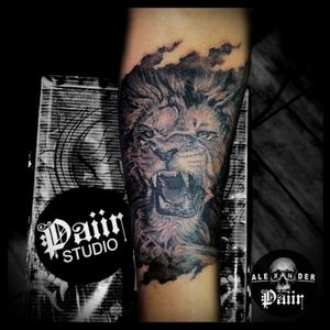 ~ Lion 🔥@PaiirStudio#Tattoo #Lion #León #Man #Friend #Realistic #RealisticTattoo #BlackAndGray #Felino #Tatuaje #Tatuajes #Colombia #Bogotá #Art #Amazing #BishopRotary #Follow