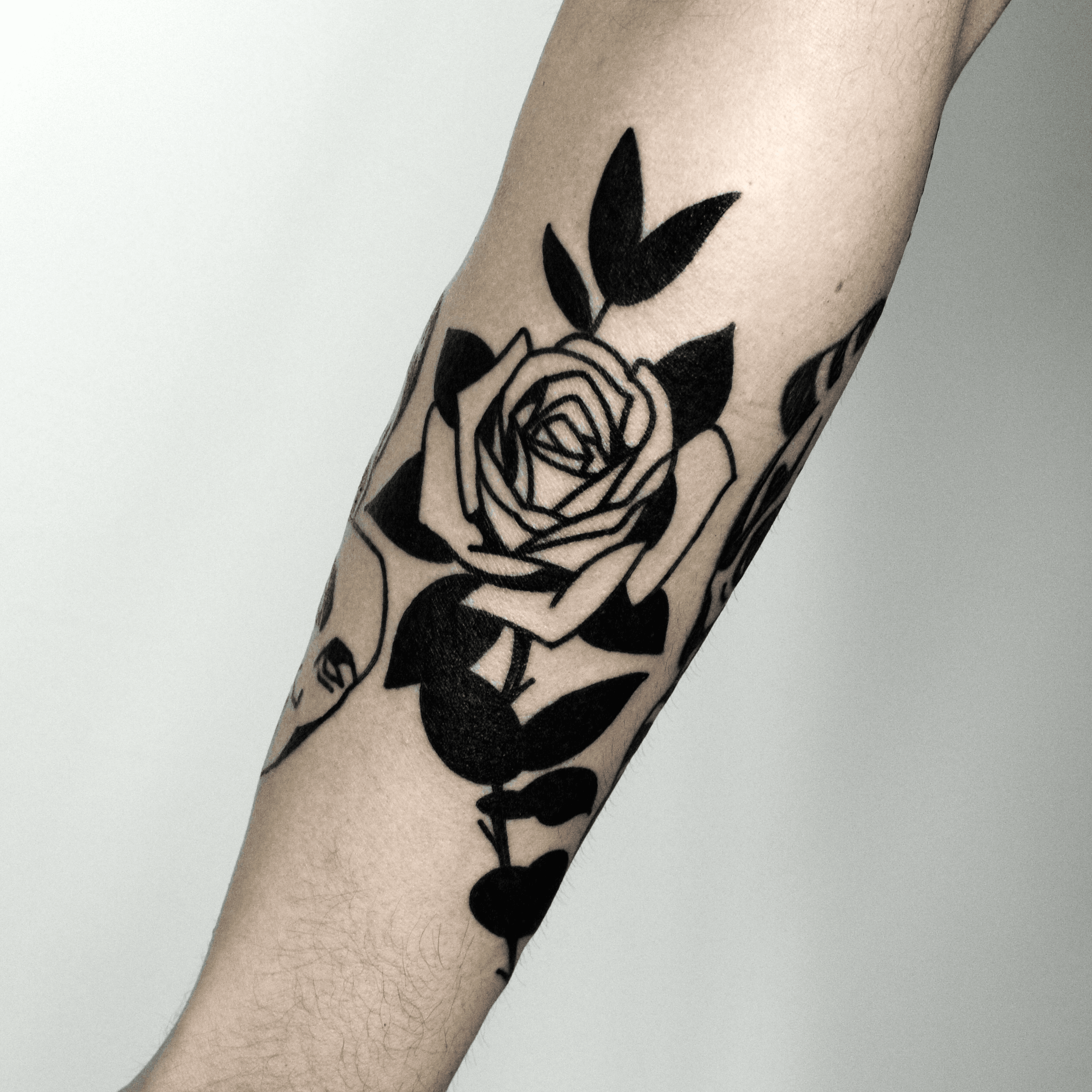 10 Blackwork roses ideas  rose tattoos tattoo designs cool tattoos