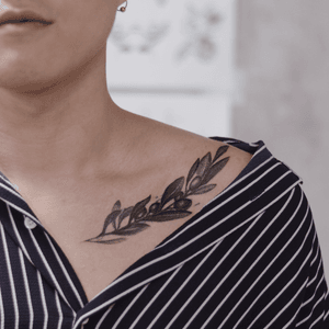 Tattoo by Lesine Atelier Hong Kong