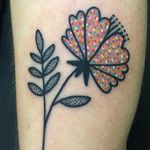 Tattoo by Meg Tuey #MegTuey #flowertattoos #flowertattoo #flower #floral #nature #plant #illustrative