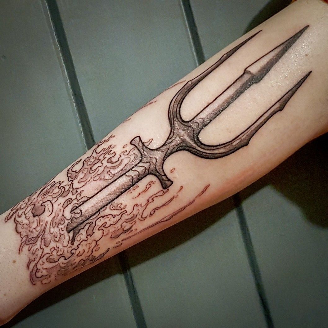 Aquamans trident tattoo  Leg tattoos Tattoos Arm tattoo