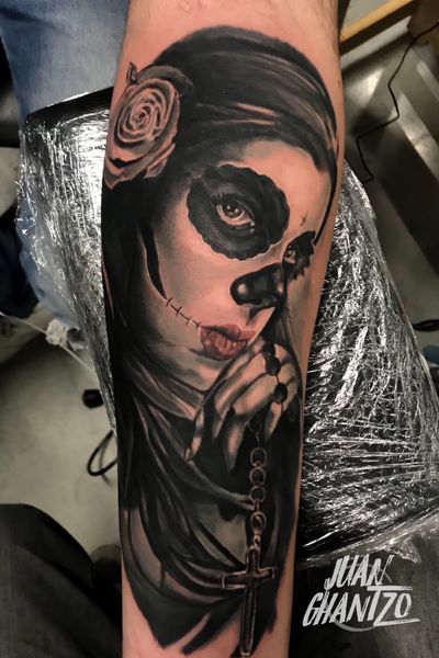  #tattooartist #spnttt #bcnttt #thebesttattooartists #tattoorealistic #tatuajes #tattoo #tattooart #inklife #inked #ink #tattooculture #tattoodo #tattoolife #inkedmag #tattoolifemag #inkedup #tattooistartmag #radtattoos #barcelonatattoo #tattoooftheday #skinartmag #tattoosocial #catrinetattoo #spaintattooartist #spanishrealistictattoos #tattoo_spain #spaintattoo #catrina